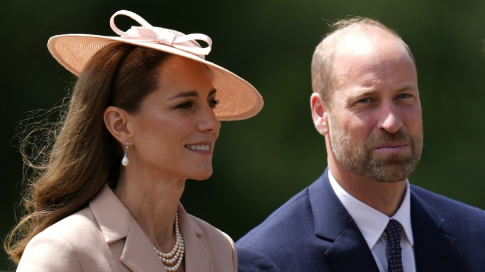 Le prince William en Arabie saoudite pour trois jours, une visite assombrie par l'affaire Epstein