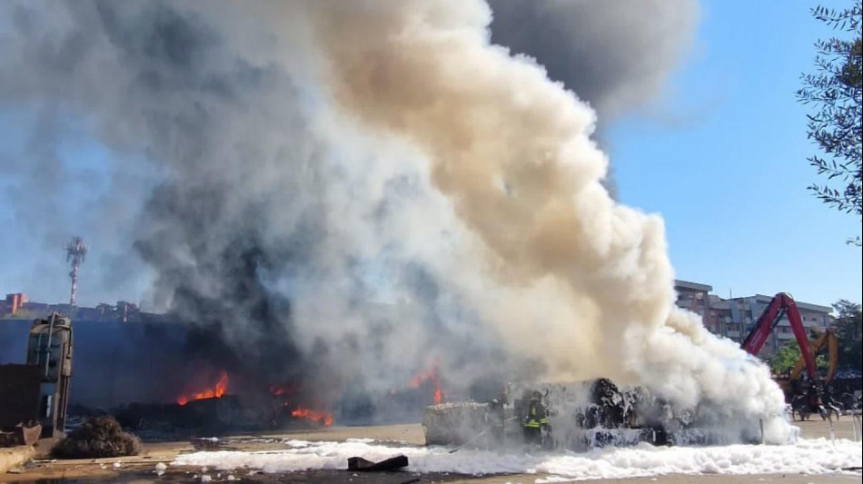 Esplosione a Roma, camion aveva urtato conduttura