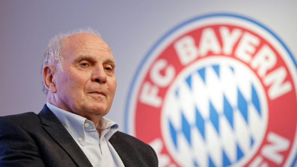 Geplatzte Ader: Hoene&szlig; wohl in Krankenhaus gebracht