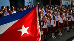 Apagones, falta de maestros y uniformes marcan el inicio del a&ntilde;o escolar en Cuba