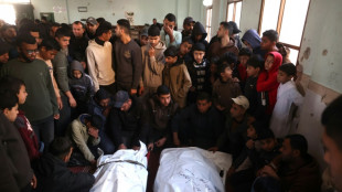 Ataques israelenses deixam ao menos sete mortos em Gaza