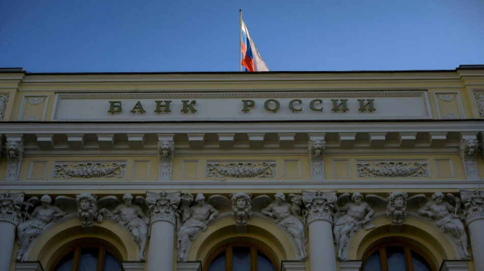 Russie: la banque centrale abaisse son principal taux directeur de 14% &agrave; 11%