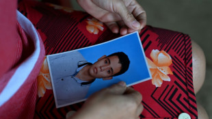 Pais imploram por menores que ser&atilde;o levados a pris&otilde;es de adultos em El Salvador