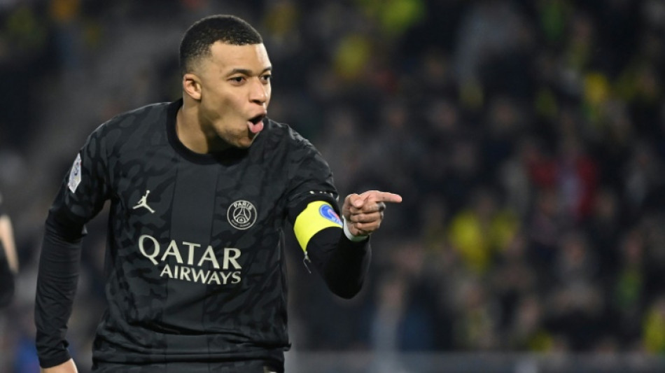 PSG vence Nantes com gol do 'reserva' Mbapp&eacute;