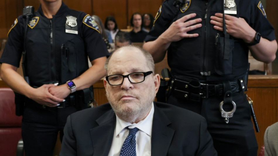 Weinstein: un nouveau proc&egrave;s pour viol se conclut sans verdict