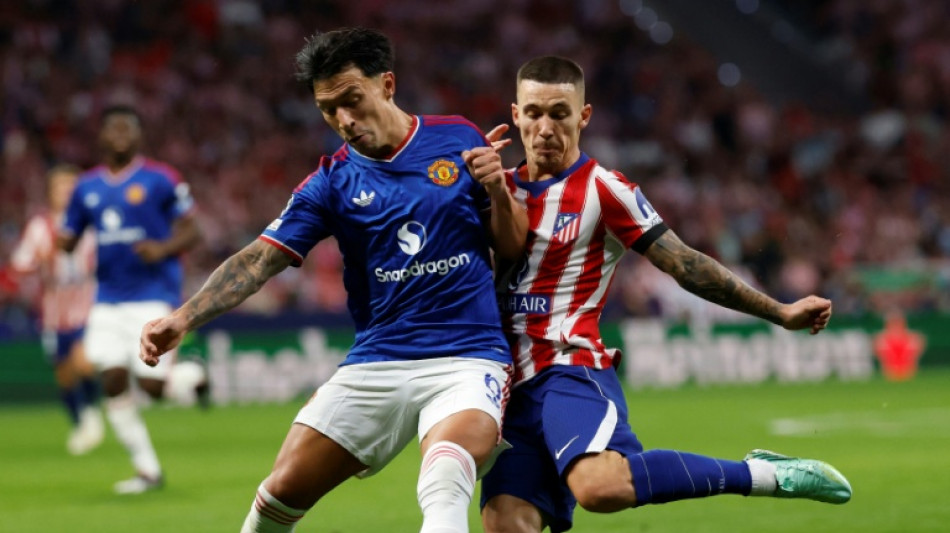 Carrick diz que Manchester United j&aacute; virou a p&aacute;gina ap&oacute;s cr&iacute;ticas de Lisandro Mart&iacute;nez