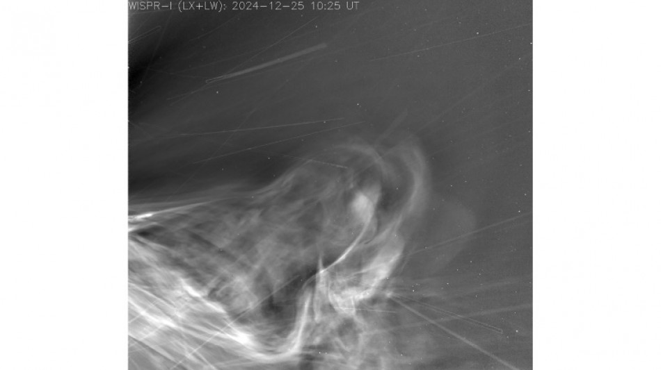 Skimming the Sun, probe sheds light on space weather threats