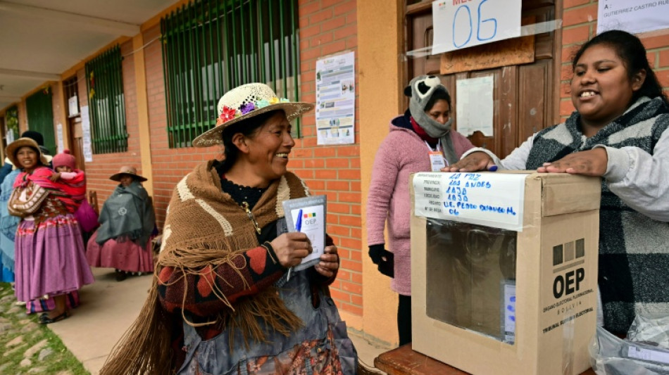 La Bolivie &eacute;lit son prochain pr&eacute;sident entre deux candidats de droite