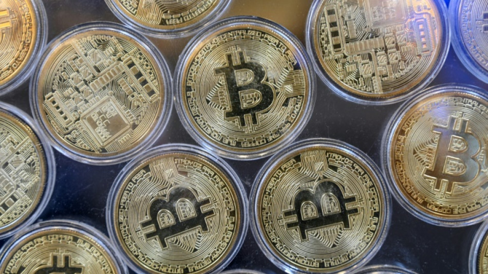 La justice saisit treize distributeurs automatiques ill&eacute;gaux de cryptomonnaies