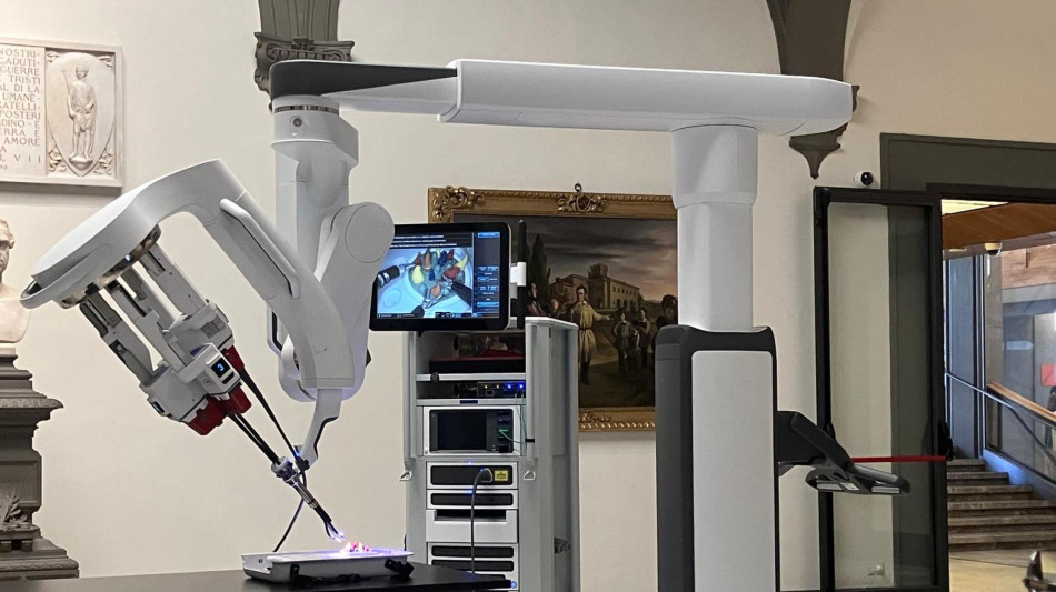 A Careggi robot per chirurgia mininvasiva da 650 interventi anno