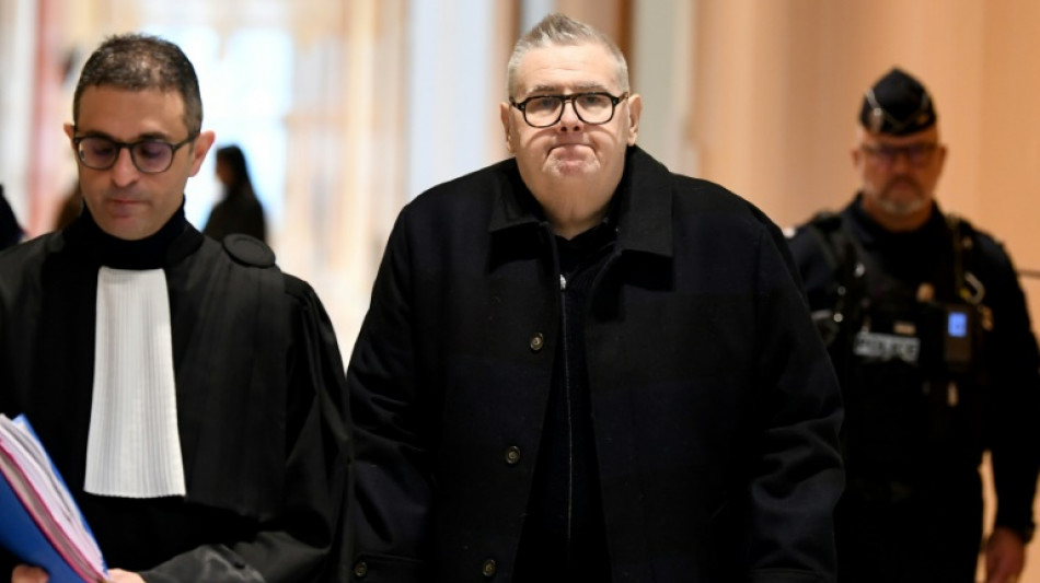 Soup&ccedil;ons d'agressions sexuelles: prison avec sursis requise contre Pierre M&eacute;n&egrave;s, qui d&eacute;nonce un "coup mont&eacute;"