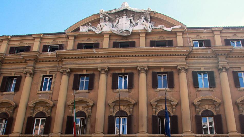 Lo spread tra Btp e Bund a 92,8 punti, minimi da febbraio 2021