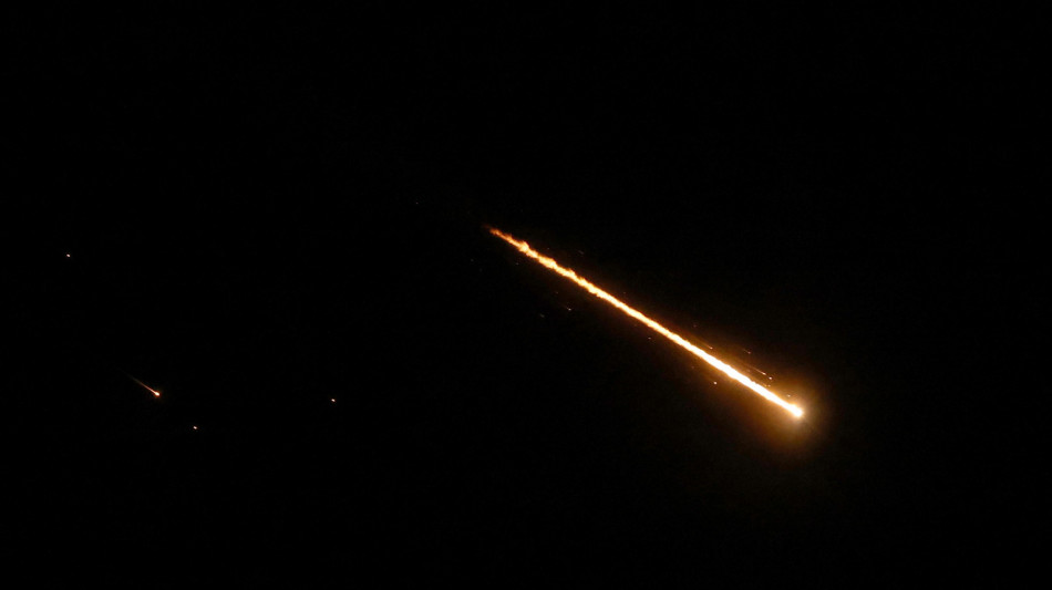 Iran colpisce impianto di desalinizzazione in Kuwait, un morto