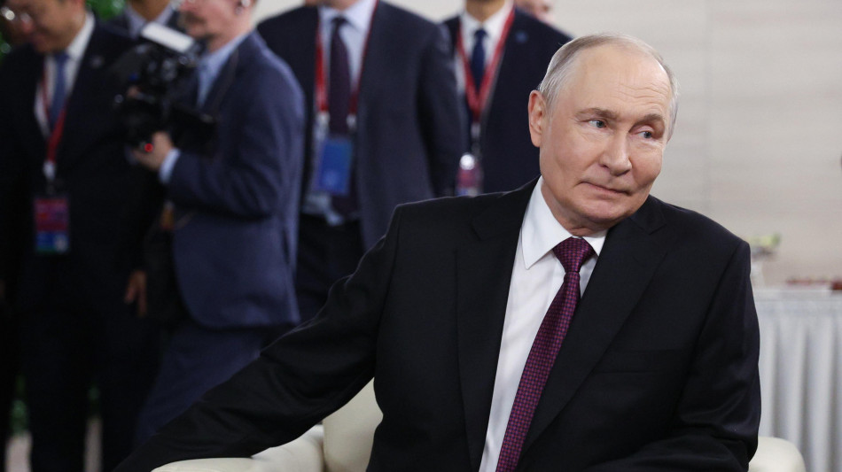 Putin ordina tregua su Kiev da mezzanotte per tre giorni