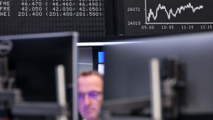 Borsa: l'Europa apre positiva, Parigi sale dello 0,45%