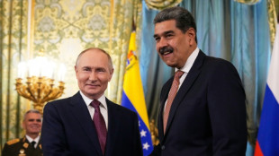 Maduro se re&uacute;ne con Putin y anticipa "impulso nuevo" en relaciones con Rusia