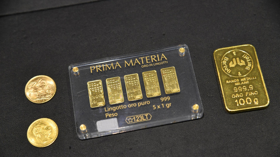 L'oro &egrave; in ribasso, prezzo spot a 2.939 dollari l'oncia