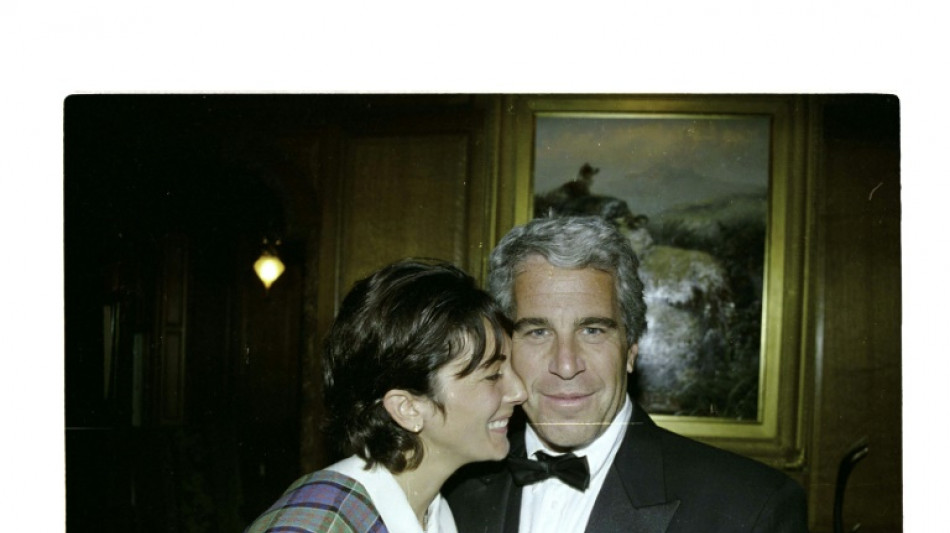 La fiscal&iacute;a de EEUU pide 30 a&ntilde;os de c&aacute;rcel para "socialite" Ghislaine Maxwell