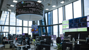 Borsa: l'Europa positiva attende Wall Street, Milano +0,8%