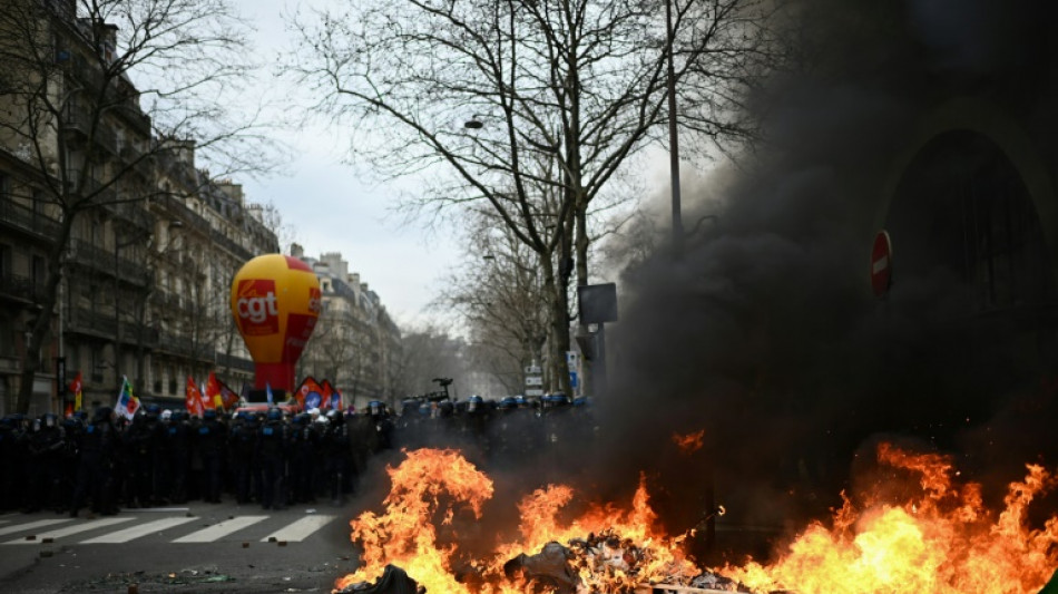 Frankreichs Senat stimmt f&uuml;r umstrittene Rentenreform