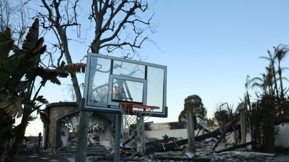 Sube a 24 la cifra de muertos en los incendios de Los &Aacute;ngeles con vientos a&uacute;n m&aacute;s peligrosos