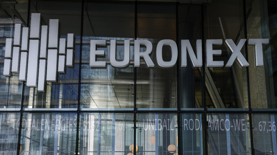 Borsa: Europa in rialzo, future Usa positivi, Milano +0,5%