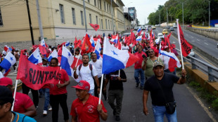 Panam&aacute; honra a los "m&aacute;rtires" de la lucha por la soberan&iacute;a del canal