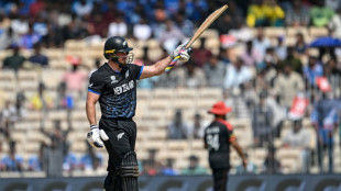 New Zealand cruise into Super Eights at T20 World Cup