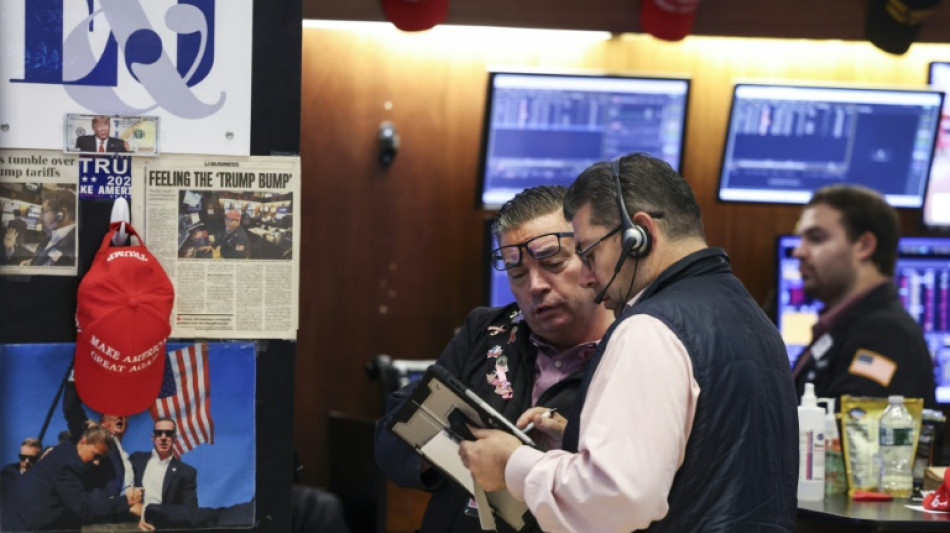 Wall Street termine en hausse, esp&egrave;re une nouvelle baisse de taux de la Fed