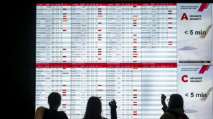 Auxiliares de vuelo de Air Canada desaf&iacute;an decisi&oacute;n judicial de terminar la huelga