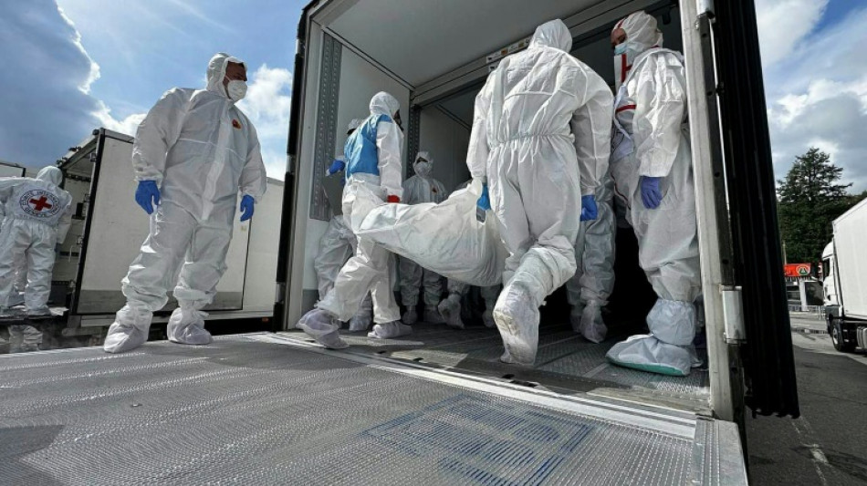 Rússia entrega corpos de 1.000 soldados à Ucrânia