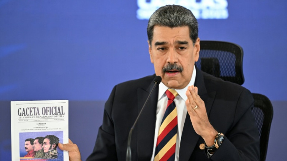 Maduro diz que oito navios dos EUA com 1.200 m&iacute;sseis 'apontam para a Venezuela'