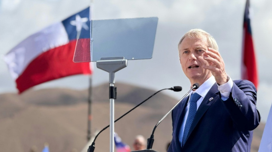 Inicia la campa&ntilde;a presidencial en Chile con un ultraderechista y una comunista como favoritos