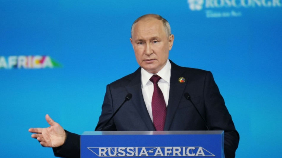 R&uacute;ssia promete gr&atilde;os gr&aacute;tis para seis pa&iacute;ses em c&uacute;pula com a &Aacute;frica