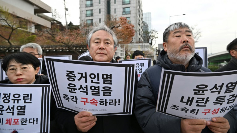 El presidente surcoreano destituido tiene de plazo hasta el s&aacute;bado para declarar
