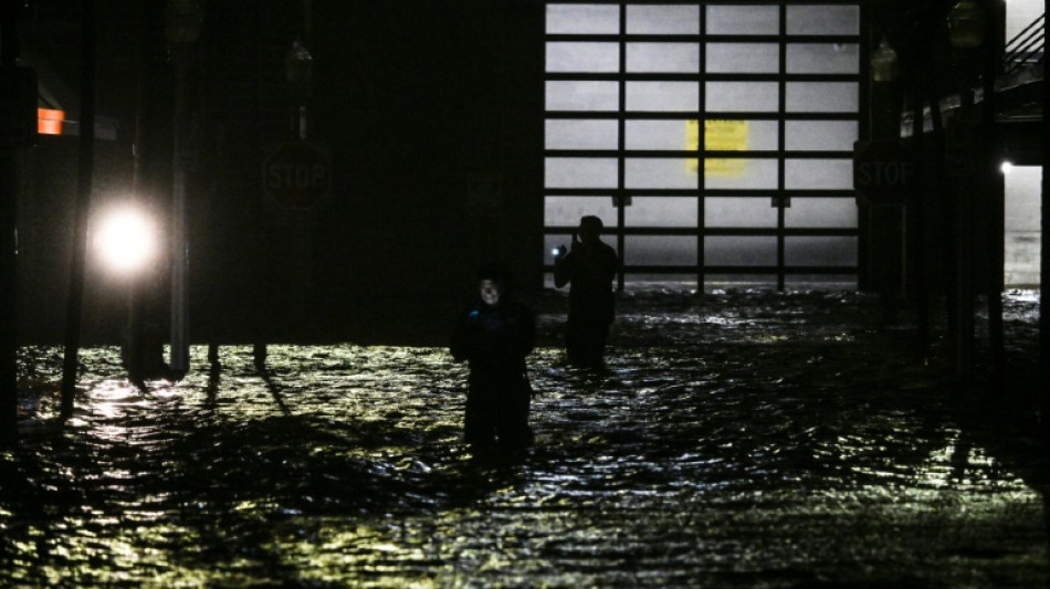 Furac&atilde;o Milton deixa ao menos quatro mortos e milh&otilde;es de lares sem eletricidade na Fl&oacute;rida