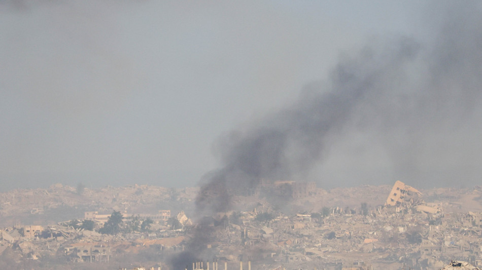 Raid di Israele su sito distribuzione acqua, 6 bimbi morti