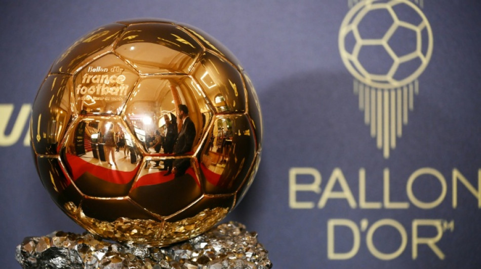 Pr&oacute;xima cerim&ocirc;nia da Bola de Ouro ser&aacute; no dia 22 de setembro em Paris