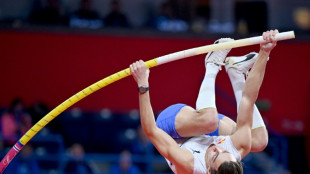 Duplantis vuela por encima de los 6,19 m, nuevo r&eacute;cord mundial de p&eacute;rtiga