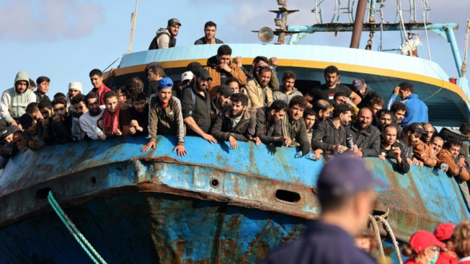 Gr&egrave;ce: 500 migrants sauv&eacute;s en mer, Ath&egrave;nes appelle &agrave; la "solidarit&eacute;" europ&eacute;enne