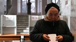 Vorgezogene Parlamentswahl in Kirgistan - Präsident Schaparow will Macht festigen