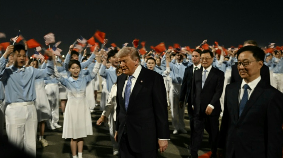 Xi recebe Trump para tratar de suas m&uacute;ltiplas diverg&ecirc;ncias