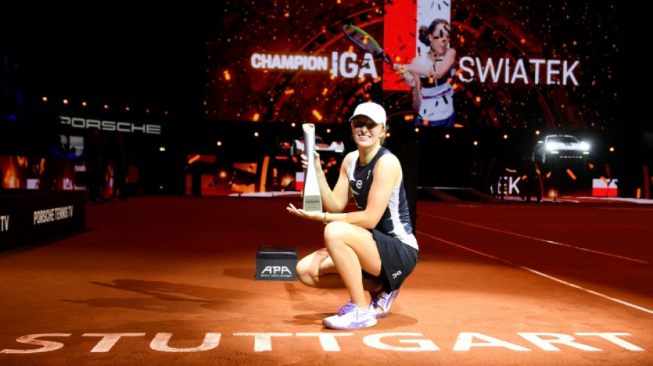 World number one Swiatek calls for prize money equality