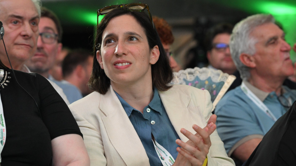 Schlein, costo dei Cpr insulto ad italiani, Meloni chieda scusa