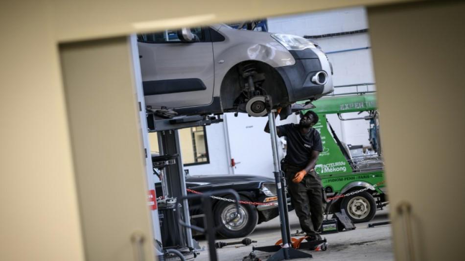 Pr&egrave;s de Nantes, un garage r&eacute;pare les v&eacute;hicules &eacute;lectriques pour les faire durer