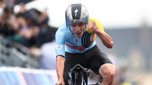 Belga Remco Evenepoel ganha ouro ol&iacute;mpico no ciclismo contrarrel&oacute;gio