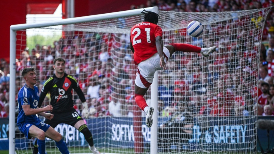 Newcastle agree £55m fee for Forest's Elanga - reports