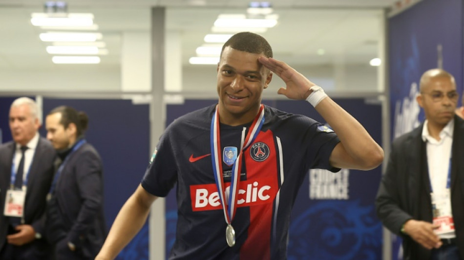 Litige financier avec le PSG: Mbapp&eacute; contre-attaque devant la LFP