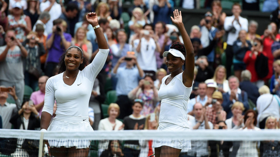 A Wimbledon le sorelle Williams insieme nel doppio