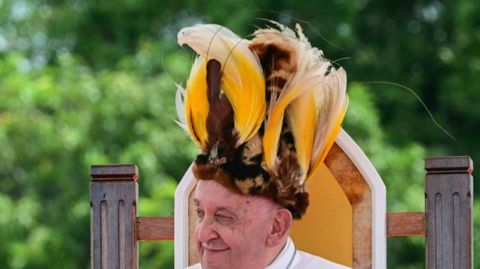 Papst beendet zw&ouml;lft&auml;gige Asien-Reise und trotzt Zweifeln an seiner Gesundheit